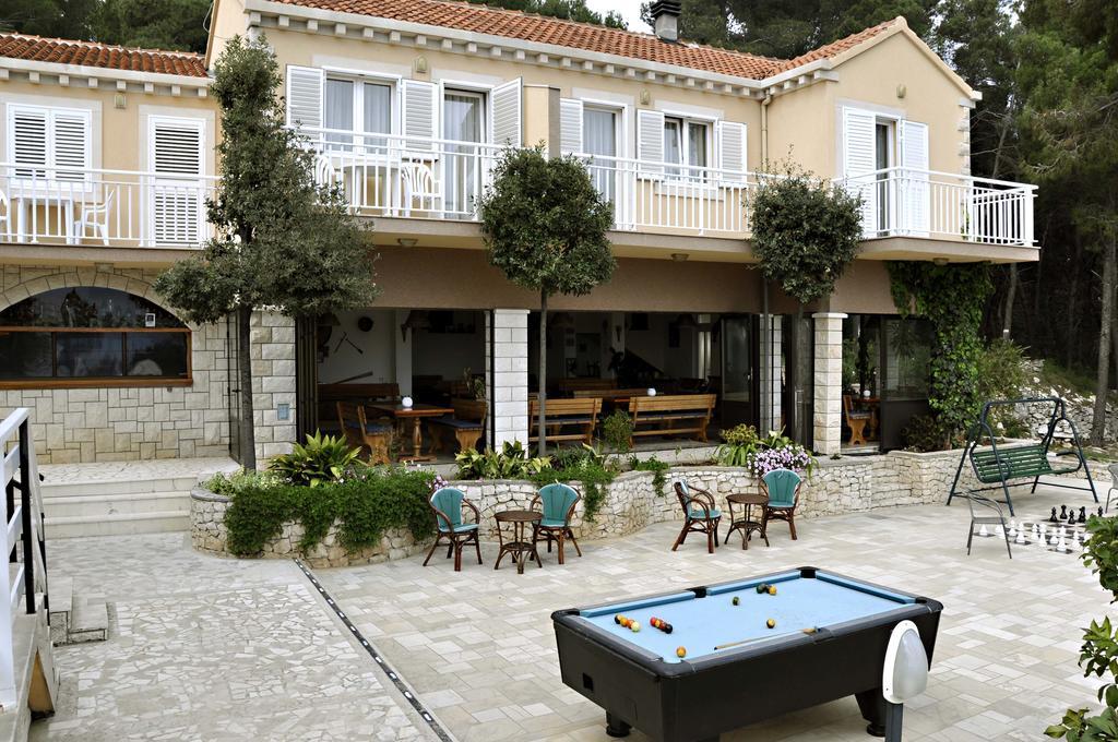San Rocco Lumbarda Hotel Exterior photo