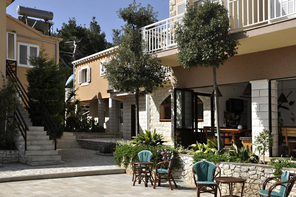 San Rocco Lumbarda Hotel Exterior photo